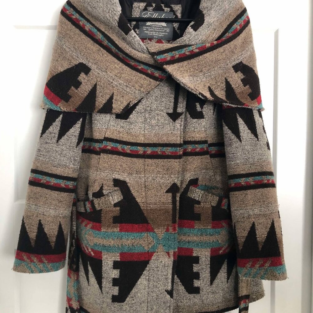 Ellabee Ligthweight Navaho Coat Sz Med